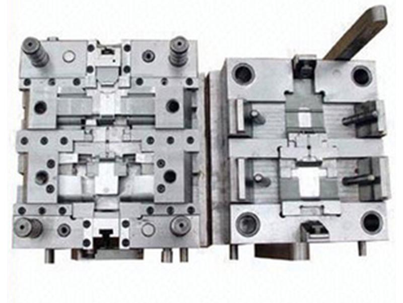 驿城精密塑料模-07